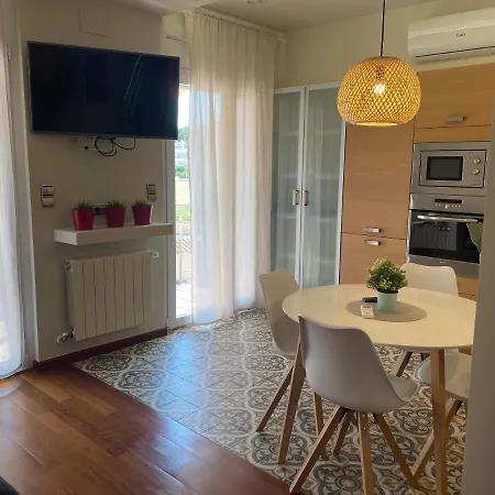 Mona Appartement *