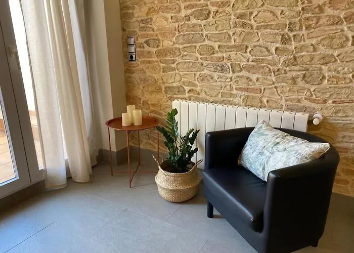 Apartment Mona *